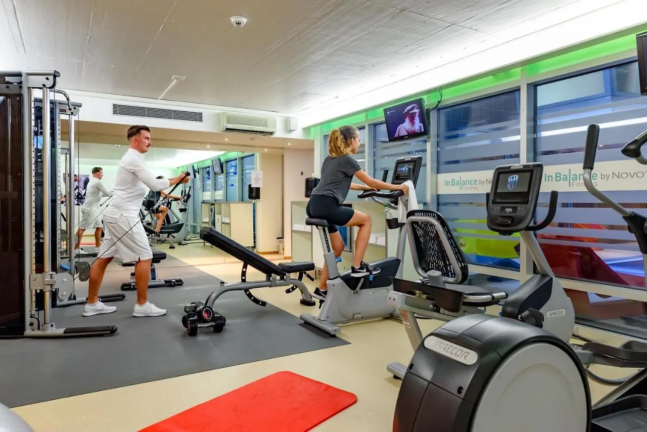 Novotel Zurich City West 4*,  Suisse