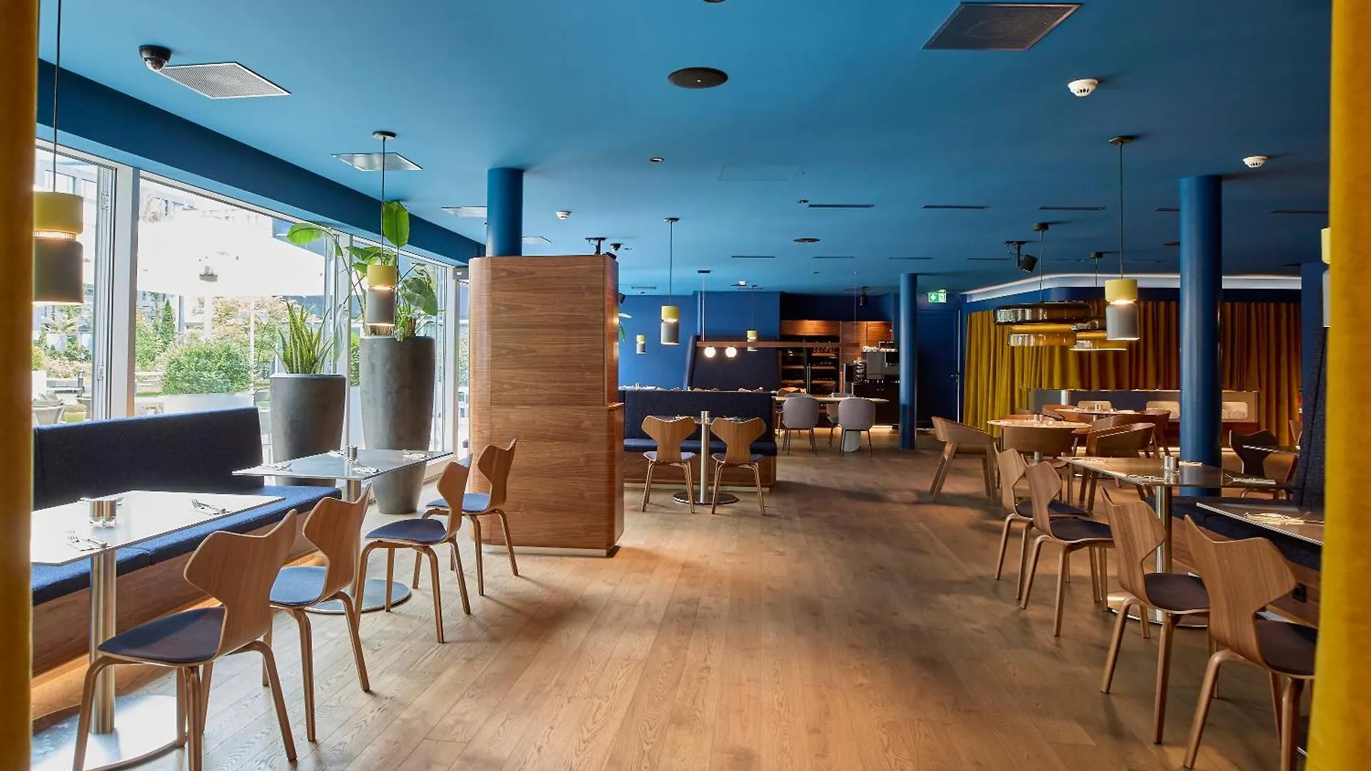 Novotel Zurich City West Hotel